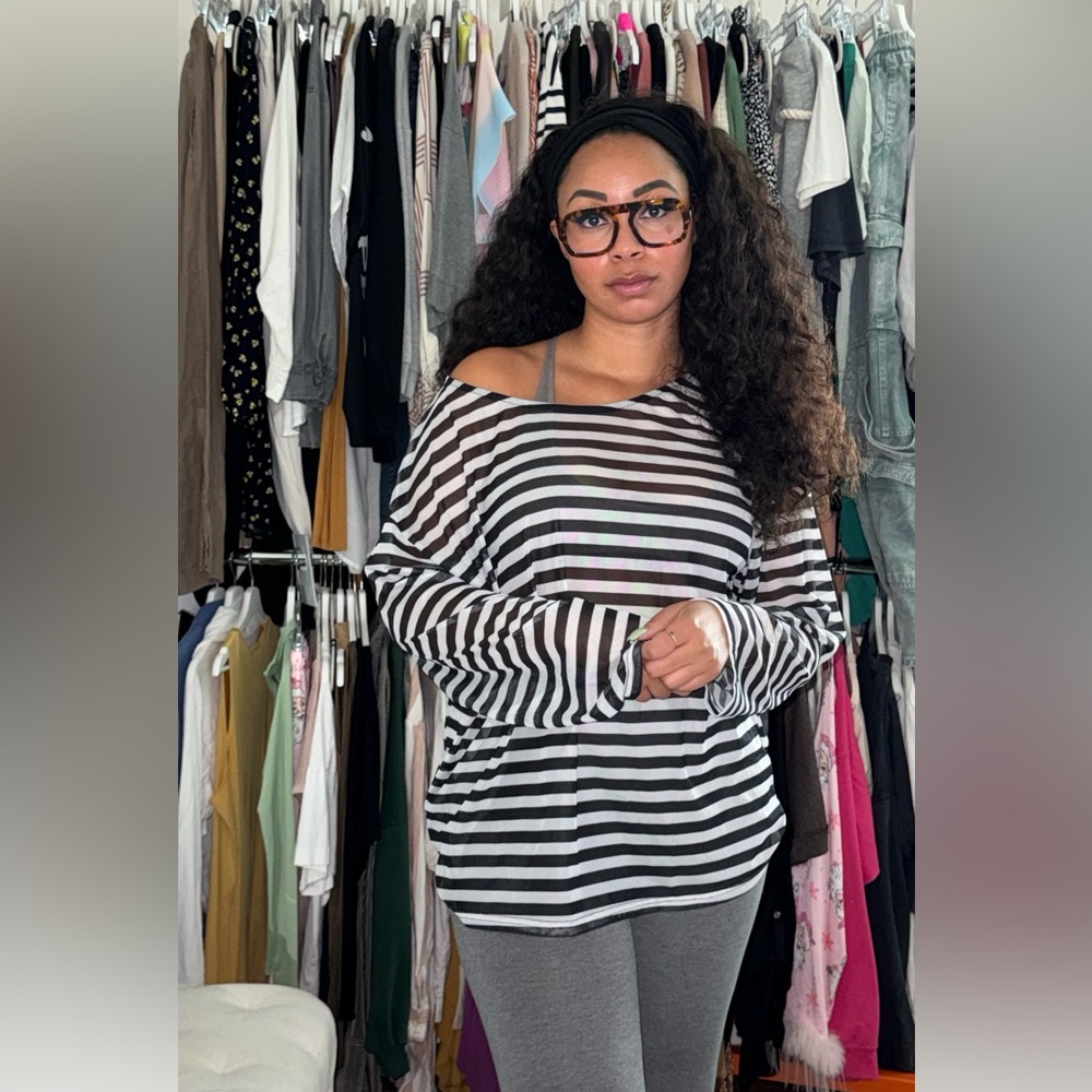 Black and White Striped Long Sleeve Top